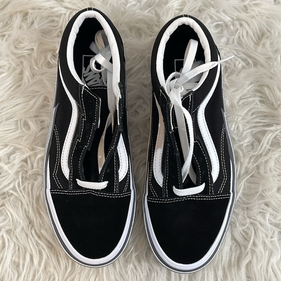 VANS OLD SKOOL 'BOLT BLACK/SILVER GLITTER UNISEX SIDEWALL BLACK' UNISEX MSRP $90 - Picture 4 of 15